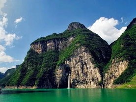 恩施四月份是雨季吗？一份来自山水的答案
