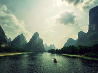 广西桂林天气预报，山水间的阴晴变幻，出行前必看指南