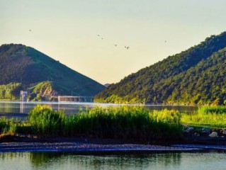 河北承德天气预报，避暑胜地的晴雨指南，带你玩转四季风光
