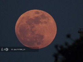 246天天好彩蓝月亮精选旧版-上饶天气预报15天，春日晴雨多变，出行需早做规划