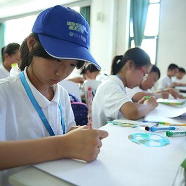 爱游戏(中国)体育·官方网站-清朗天空，为何一款没有广告的天气预报软件成了刚需